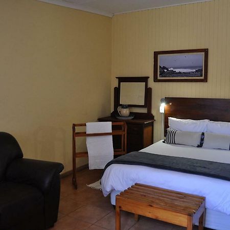 Obelix Guesthouse Lüderitz Zewnętrze zdjęcie