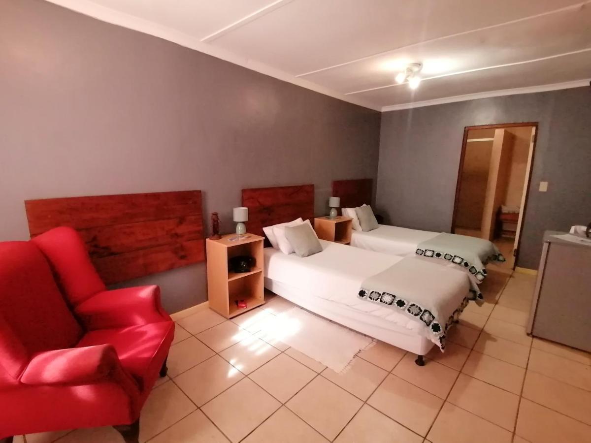 Obelix Guesthouse Lüderitz Zewnętrze zdjęcie