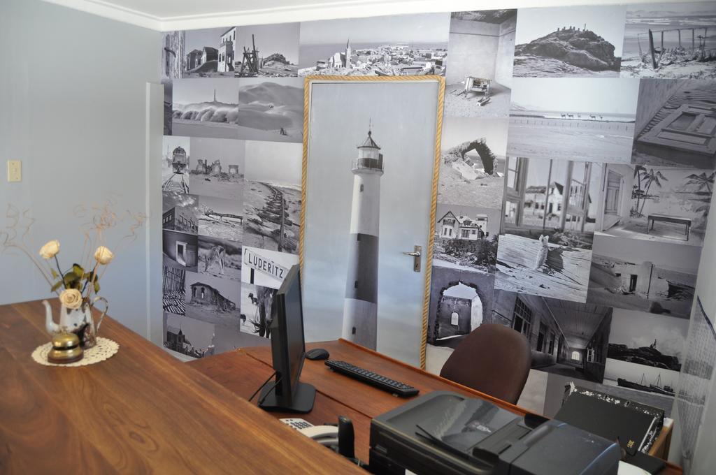 Obelix Guesthouse Lüderitz Zewnętrze zdjęcie