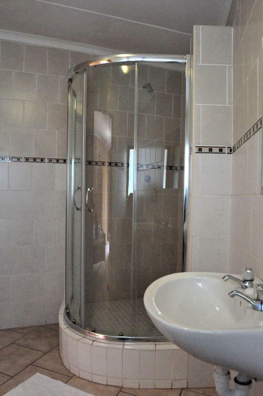 Obelix Guesthouse Lüderitz Zewnętrze zdjęcie